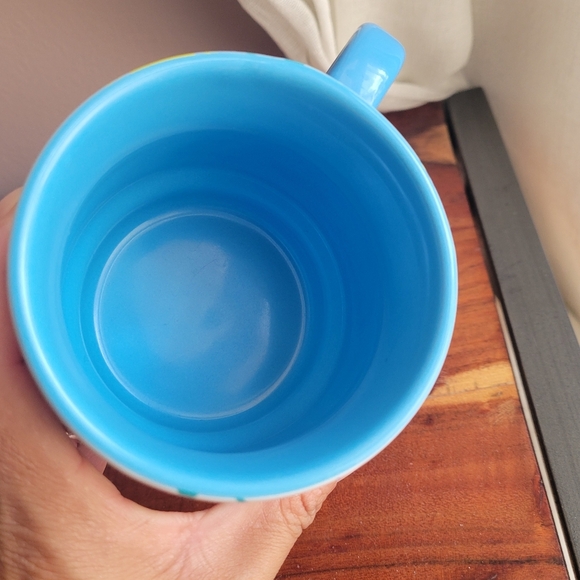 Universal Minion Mug with Blue Handle - Picture 5 of 8